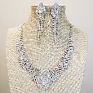 Silver tone, vintage, clear crystal rhinestone statement necklace & earrings